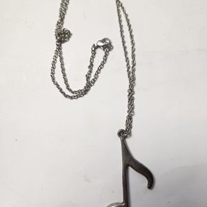 Music note Necklace
